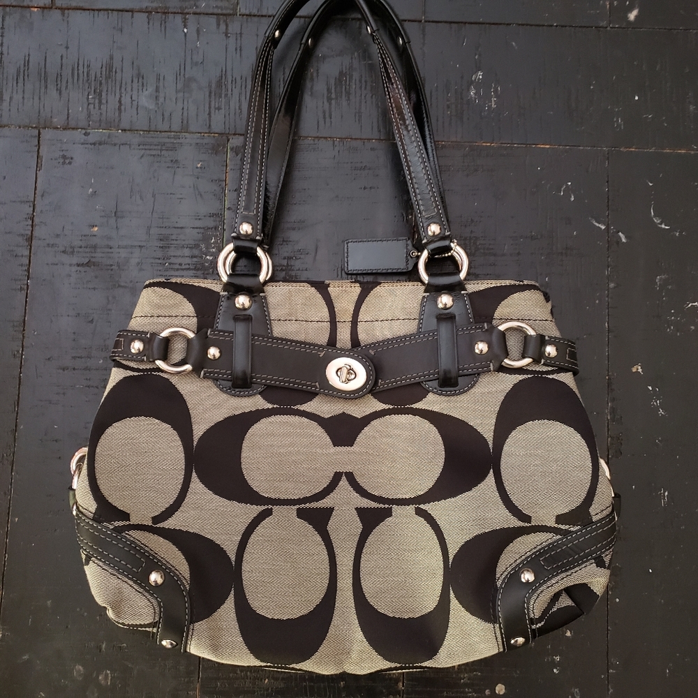 Coach handbag